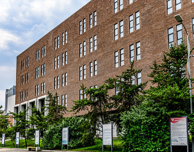 柏林经济与法律应用技术大学